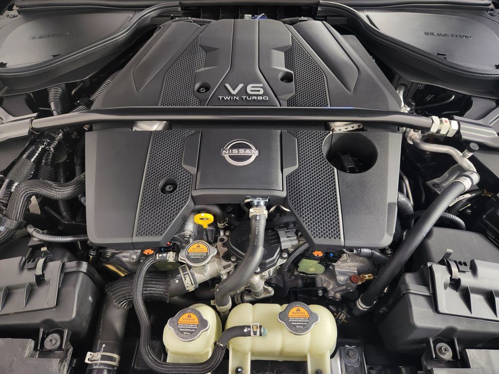 Used 2024 Nissan Z Performance w/ Floor Mat Package RWD image 28