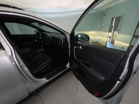 Used 2022 Kia Sportage Nightfall Edition FWD image 24