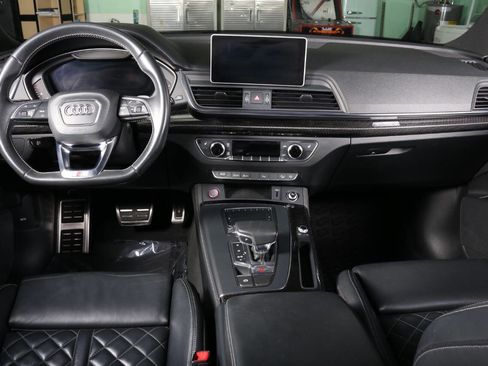 Used 2019 Audi SQ5 Premium Plus w/ Premium Plus Package image 5
