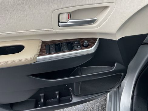 Used 2023 Toyota Sienna XLE image 15