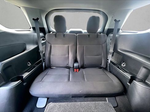 Used 2023 Ford Explorer XLT RWD image 30