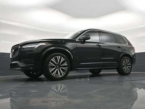 Used 2021 Volvo XC90 T6 Momentum AWD/4WD image 24