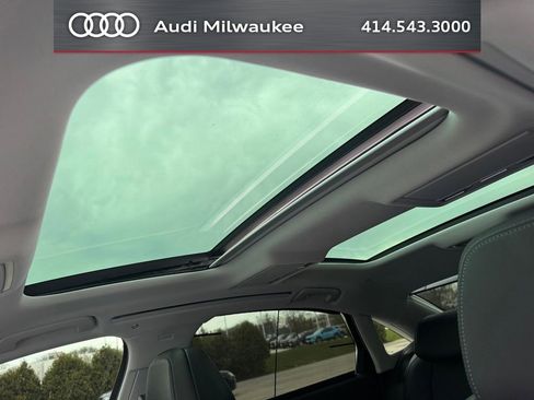 Used 2023 Audi S8 w/ S8 Executive Package image 12