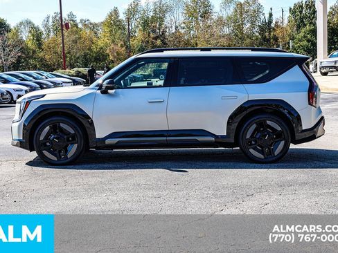 Used 2024 Kia EV9 GT-Line image 9