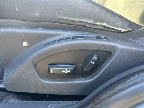 Used 2012 Volvo XC70 3.2 image 14