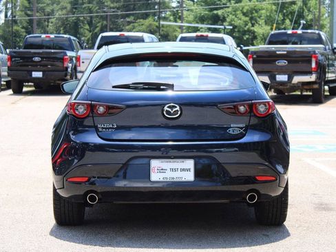 Used 2023 MAZDA MAZDA3 s FWD image 7