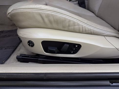 Used 2009 BMW 135i Coupe RWD image 16