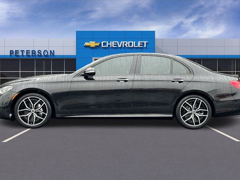 Used 2022 Mercedes-Benz E 450 4MATIC Sedan w/ Driver Assistance Package image 7