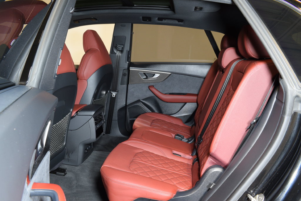 Used 2023 Audi SQ8 Prestige w/ Prestige Package AWD/4WD image 28