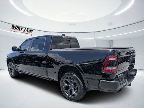 Used 2020 RAM 1500 Limited w/ Black Appearance Package AWD/4WD image 5
