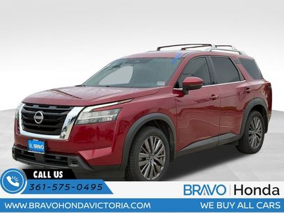 Used 2024 Nissan Pathfinder SL w/ SL Premium Package