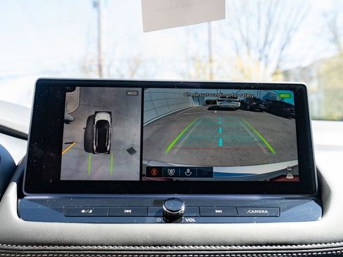 New 2026 Nissan Rogue Platinum image 18