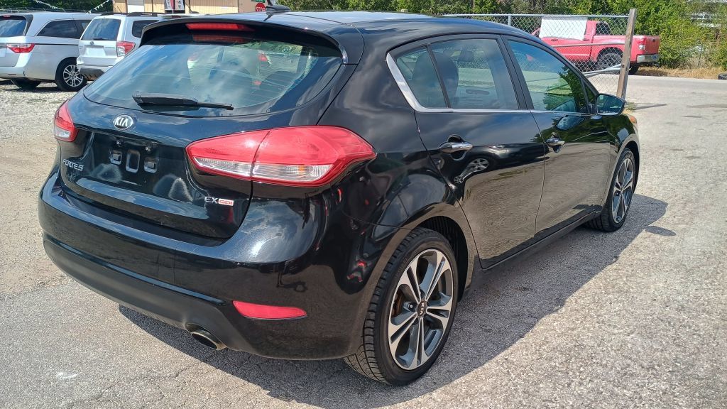 Used 2016 Kia Forte EX FWD image 3
