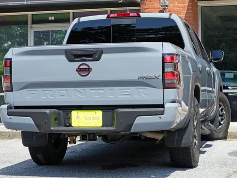 Used 2023 Nissan Frontier Pro-X w/ Pro-X Premium Package RWD image 4