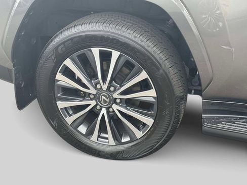 Used 2024 Lexus LX 600 4WD w/ Interior Upgrade Package image 8