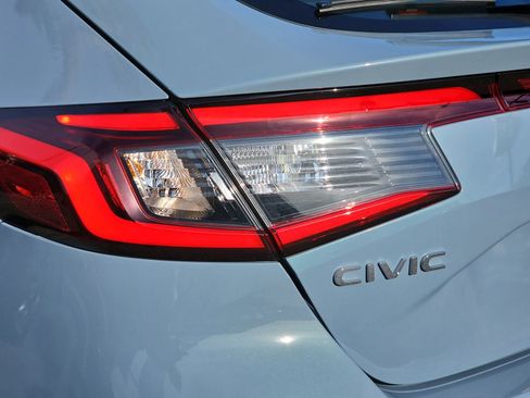 Used 2024 Honda Civic Sport Touring image 39