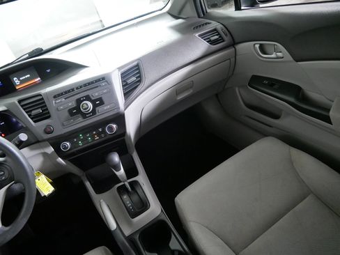 Used 2012 Honda Civic LX image 11