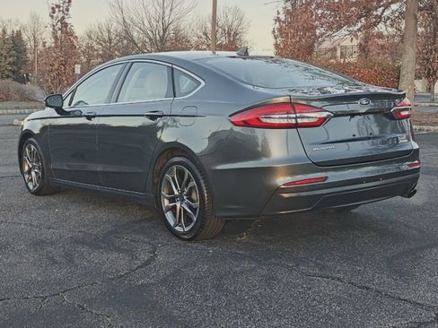 Used 2019 Ford Fusion SEL image 5