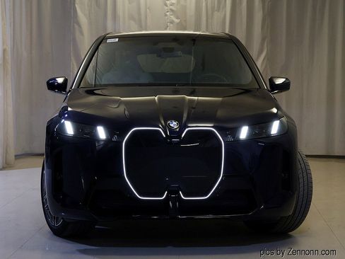 New 2026 BMW iX xDrive60 w/ M Sport Package image 5