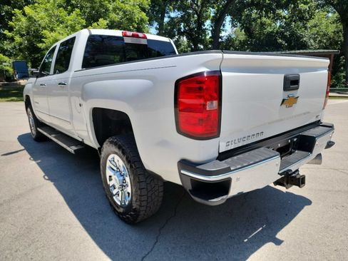 Used 2016 Chevrolet Silverado 2500 LTZ w/ Duramax Plus Package RWD image 8