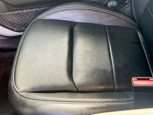 Used 2023 Jeep Wrangler Unlimited Sahara w/ Cold Weather Group image 22