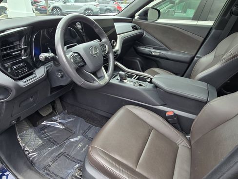 Used 2024 Lexus TX 350 AWD w/ Technology Package image 4