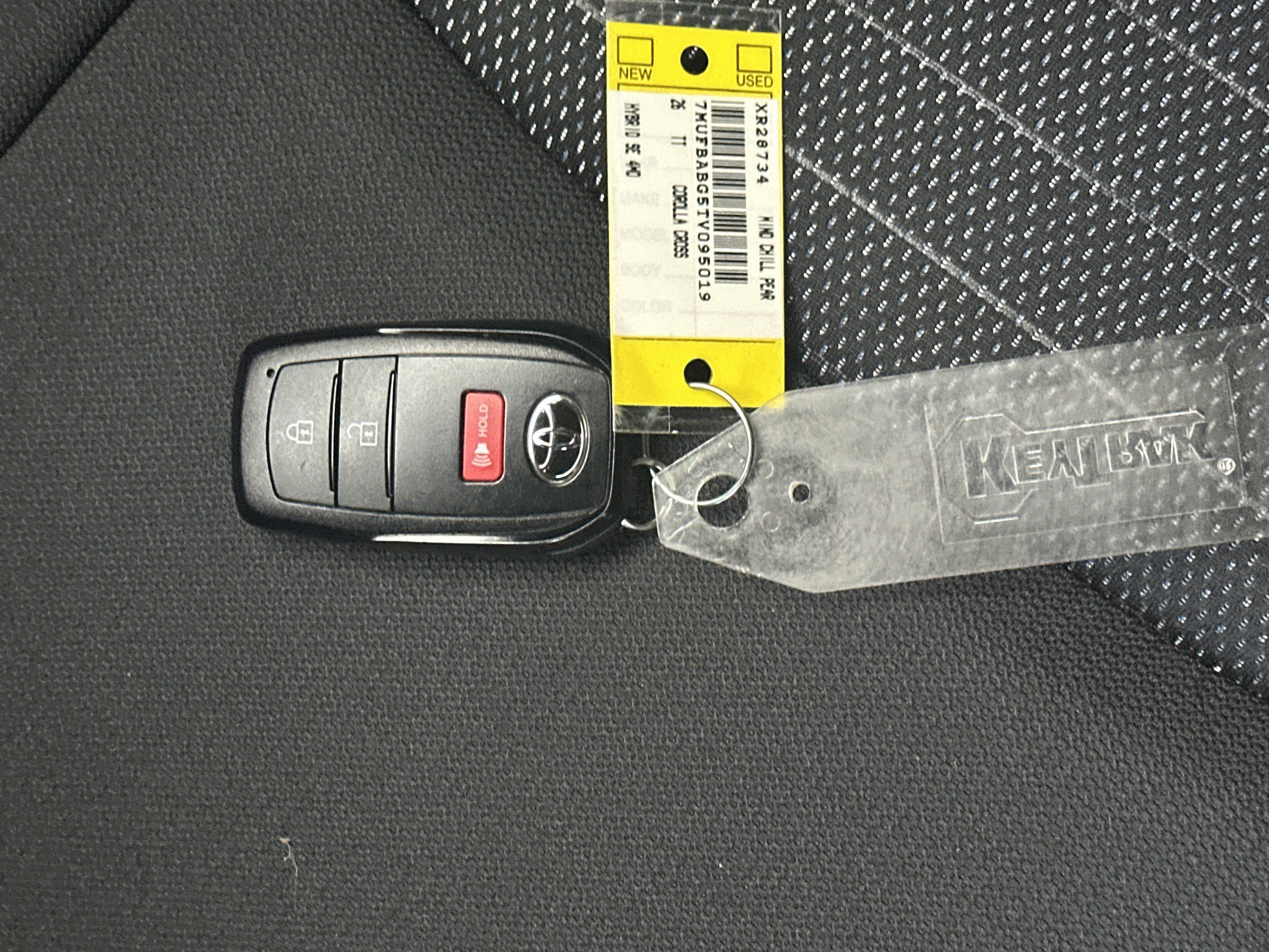 Used 2026 Toyota Corolla Cross AWD Hybrid image 32