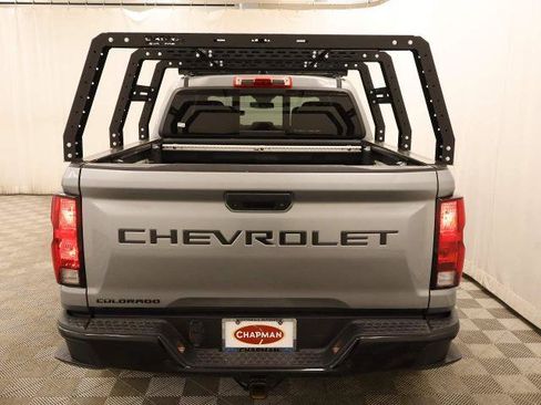 Used 2025 Chevrolet Colorado Trail Boss w/ LPO, Hood Decal Package AWD/4WD image 3