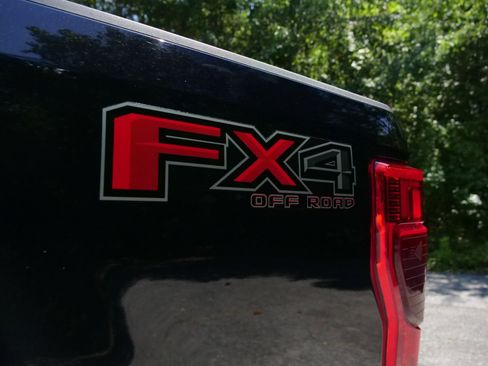 Used 2021 Ford F350 King Ranch w/ King Ranch Ultimate Package AWD/4WD image 30