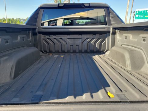 Used 2026 Chevrolet Silverado EV LT image 27