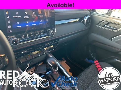 Used 2023 Chevrolet Colorado Z71 w/ Z71 Convenience Package 2 image 7