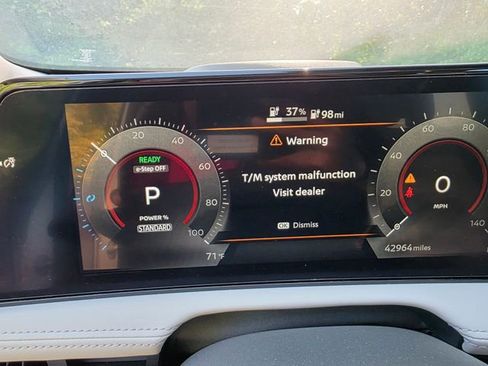 Used 2023 Nissan Ariya FWD image 15