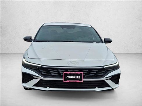 New 2026 Hyundai Elantra SEL Sport Premium FWD image 6