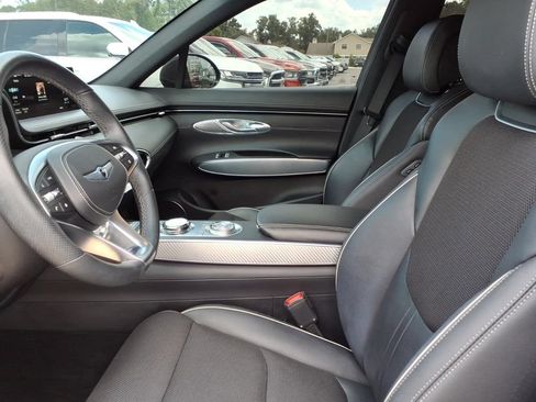 Used 2023 Genesis GV70 2.5T w/ Sport Prestige Package AWD/4WD image 25