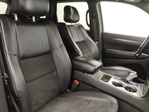 Used 2019 Jeep Grand Cherokee Altitude image 21