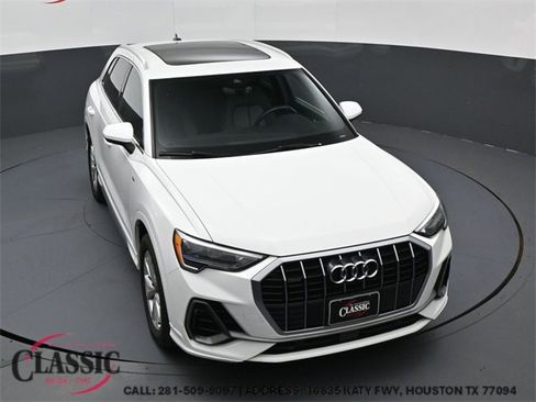 Used 2021 Audi Q3 2.0T Premium w/ Convenience Package image 1