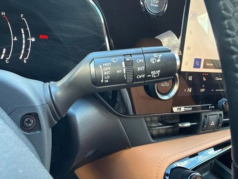 Certified 2023 Lexus NX 250 AWD image 17