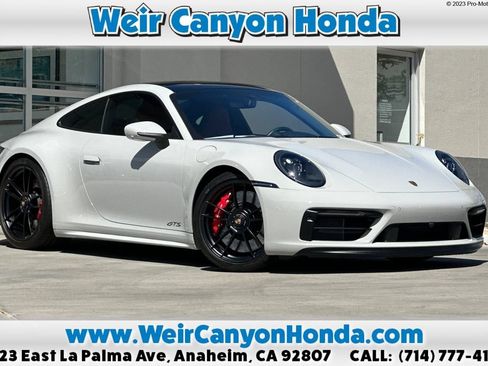 Used 2022 Porsche 911 Carrera GTS RWD image 1