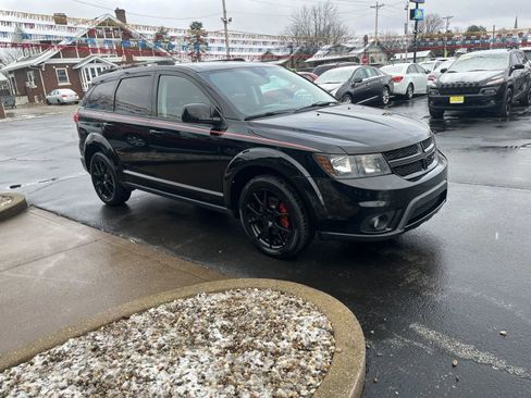 Used 2017 Dodge Journey GT image 3