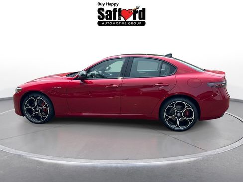 New 2026 Alfa Romeo Giulia AWD image 5