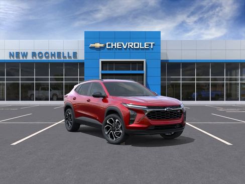 Used 2026 Chevrolet Trax RS w/ Driver Confidence Package FWD image 1