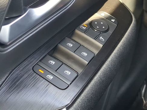 New 2026 Nissan Kicks SV image 22