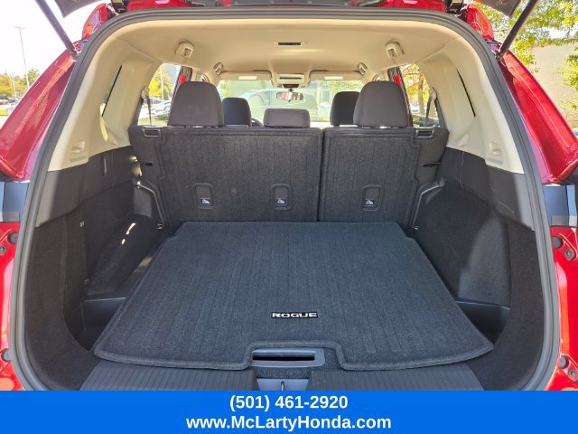 Used 2026 Nissan Rogue S FWD image 15