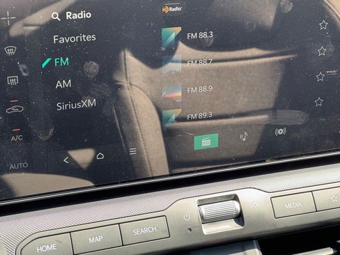 New 2025 Kia K4 EX image 17