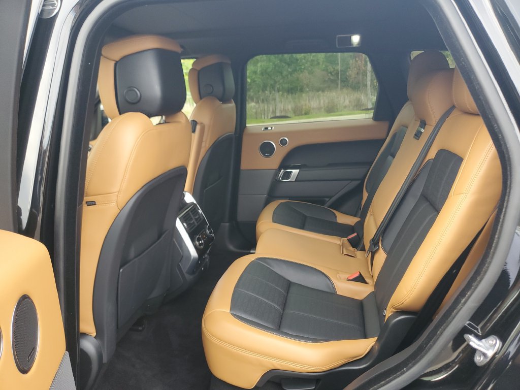 Used 2018 Land Rover Range Rover Sport HSE Dynamic AWD/4WD image 27