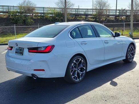 Certified 2025 BMW 330i Sedan w/ Convenience Package image 3