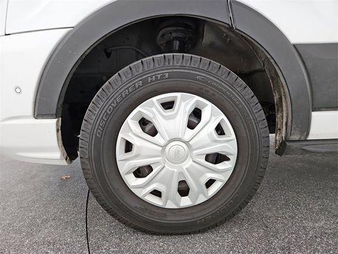 Used 2023 Ford Transit 350 XLT image 37