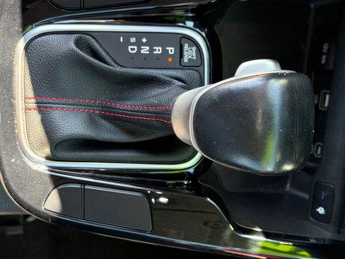 Certified 2023 Kia Soul GT-Line image 24