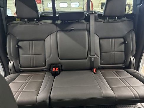 New 2026 Chevrolet Silverado 2500 High Country w/ Technology Package AWD/4WD image 29