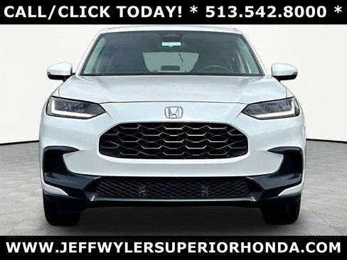 Used 2024 Honda HR-V LX image 2